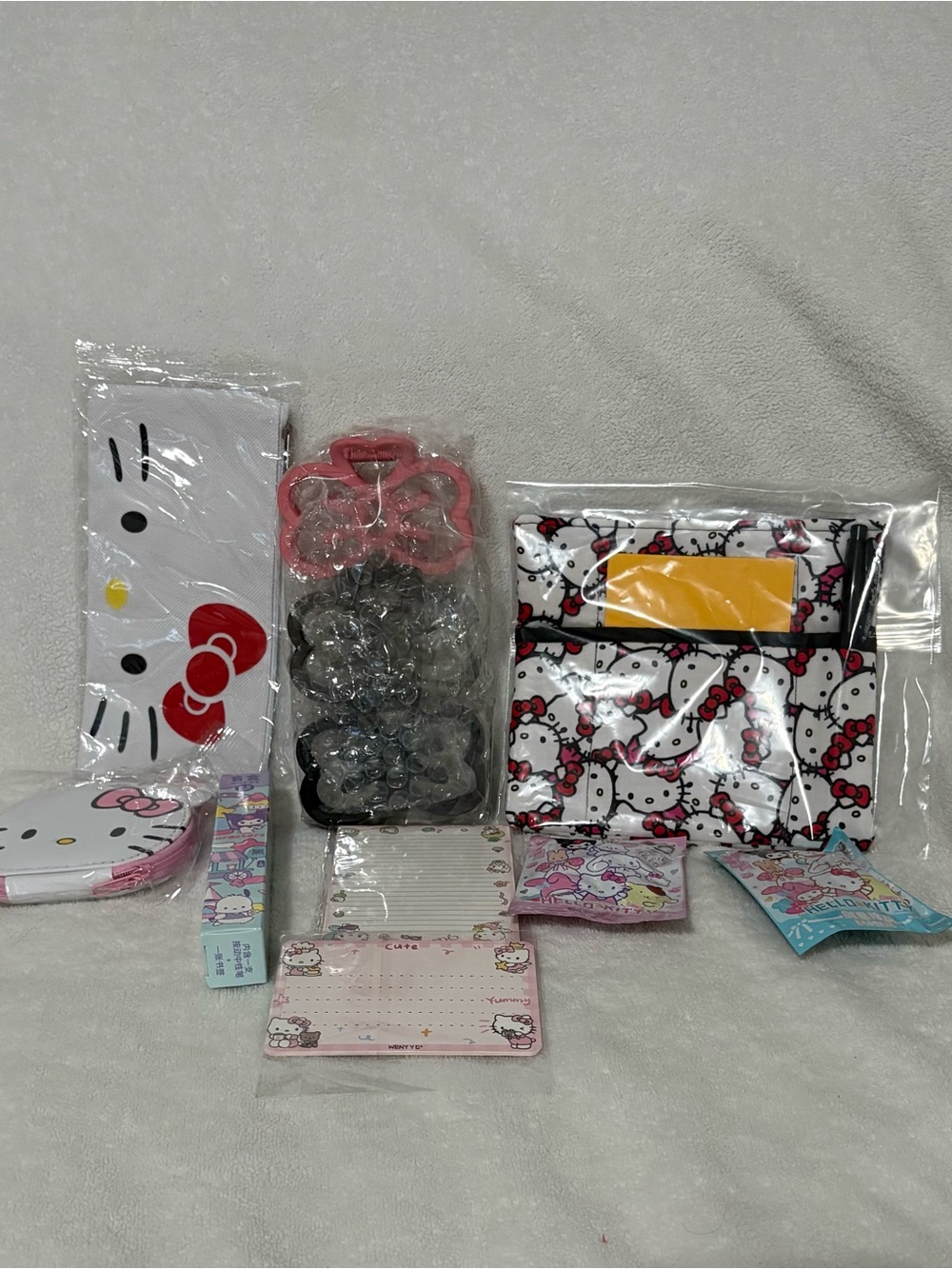 Hello Kitty Bundle #6K